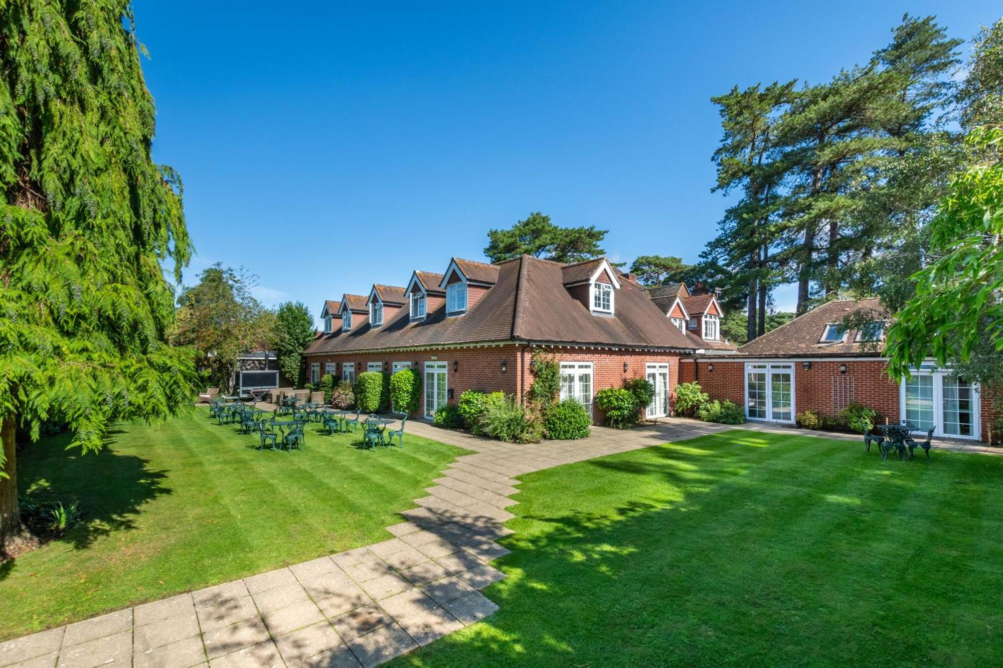 Beaulieu Hotel Lyndhurst Zewnętrze zdjęcie